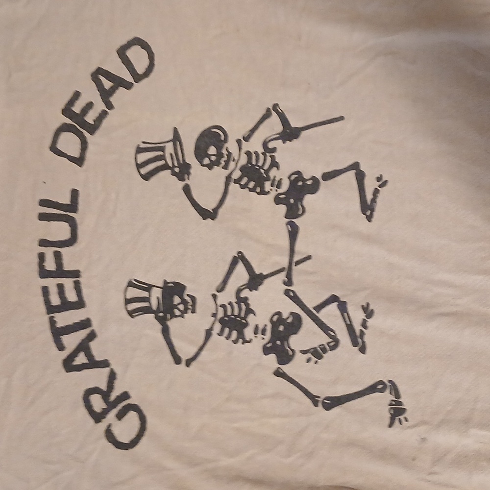 Greatful dead shirt